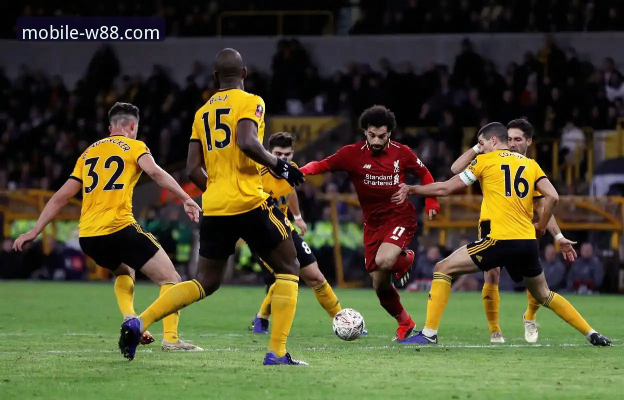 从狼队1-3利物浦，解析如何在移动端高效获取深度赛事资讯的实用指南